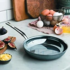 Meyer Hestan NanoBond Bratpfanne, 28 Cm -Einrichtungsgeschäft meyer hestan nanobond bratpfanne 8