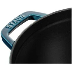 Staub Kokotte Rund 26 Cm 5,2 L, Benzinblau 9 Staub Kokotte Rund 26 Cm 5,2 L, Benzinblau -Einrichtungsgeschäft staub la mer rund gryta 24 cm petroleum bla 38 l 10