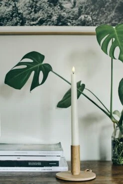 LED Stabkerze Nordic White 2,3x25,5 Cm, 2-er Set -Einrichtungsgeschäft uyuni led stabkerze nordisch wei 23x25 cm 2 er set 3